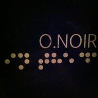 รูปภาพถ่ายที่ O.Noir โดย Jennifer L. เมื่อ 6/10/2012