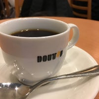 Photo taken at Doutor Coffee Shop by MINT on 3/19/2017