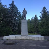 Photo taken at Сквер у памятника Ленину by Дмитрий С. on 7/23/2016