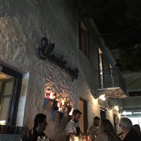8/19/2017에 George K.님이 Yacht cafe에서 찍은 사진