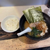 Photo taken at 麺飯店 麻辣麻辣（マラマラ） by 台 on 1/6/2022