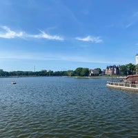 Photo taken at Верхнее озеро by Лили on 6/12/2022