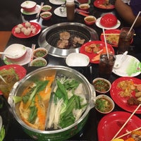 Photo taken at Hot Pot Inter Buffet by Ann&amp;#39;patcharaporn P. on 12/20/2015