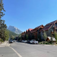 Photo taken at Town of Banff by Uucky L. on 9/4/2022