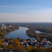 Photo taken at Крышная парковка ТРЦ «Планета» by Yuri on 10/12/2020