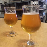 Photo taken at Aeronaut Brewing Company by Paul S. on 7/12/2015