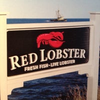 Снимок сделан в Red Lobster пользователем Robert W. 10/15/2012
