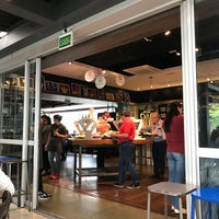 9/27/2018 tarihinde Gizela F.ziyaretçi tarafından PPKB Kitchen &amp;amp; Bar'de çekilen fotoğraf