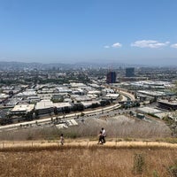 Photo taken at Culver City Stairs by Devin B. on 5/31/2021