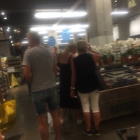 Photo taken at Whole Foods Culinary Center by Devin B. on 9/11/2018