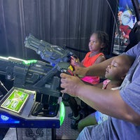 Photo taken at Dave &amp;amp; Buster&amp;#39;s by Naely N. on 7/8/2022