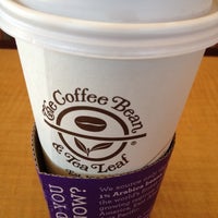 Photo taken at The Coffee Bean &amp;amp; Tea Leaf by Kisu R. on 9/24/2012
