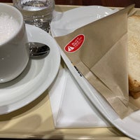 Photo taken at Doutor Coffee Shop by KaleidLiner on 1/11/2020