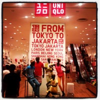 uniqlo kota kasablanka