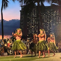 Photo taken at Royal Grove Waikiki by Stephen O. on 10/8/2022