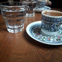 รูปภาพถ่ายที่ İstanbull Café &amp;amp; Fal &amp;amp; Restaurant โดย Eşref Ö. เมื่อ 1/26/2019