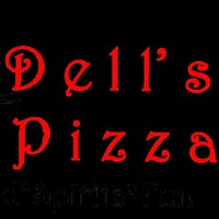 Снимок сделан в Dells pizza пользователем Alejandro 2/26/2021