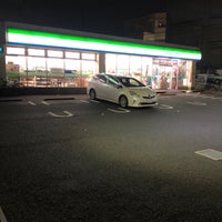 ファミリーマート 千歳台四丁目店 祖師谷 111人の訪問者 から 2個のtips 件