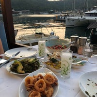 8/13/2018 tarihinde Nilay T.ziyaretçi tarafından Yengeç Restaurant'de çekilen fotoğraf