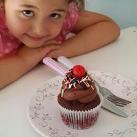 8/17/2014にEce S.がMiraçelli Cupcakeで撮った写真