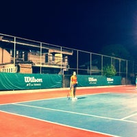 Photo taken at Tennis Court ภาณุรังสี by Nadal C. on 4/12/2013