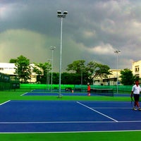 Photo taken at สนามเทนนิสนันทอุทยานกองทัพเรือ by Nadal C. on 6/11/2013