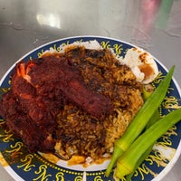 Photo taken at NS Nasi Kandar by Adib Rahimi R. on 3/7/2020