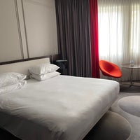 Foto scattata a Hilton Brussels Grand Place da Paulien Z. il 4/8/2023