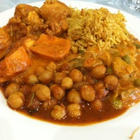 Foto diambil di Swagat Halal Indian Cuisine oleh Linda R. pada 4/2/2013