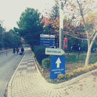 11/12/2016에 Emrah Ö.님이 Marmara Üniversitesi에서 찍은 사진
