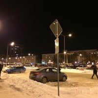 Photo taken at Вокзальная площадь by Алёнчик on 1/25/2018