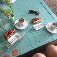 Foto tirada no(a) Yedi (7) - Cafe por Buket I. em 8/21/2017