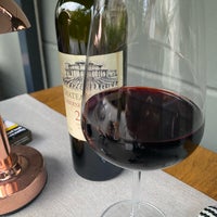 Снимок сделан в Vigneron Wine House пользователем Hande T. 9/21/2022