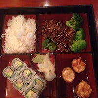 Снимок сделан в Rice Fushion Sushi пользователем Nadja ૐ. 9/4/2013