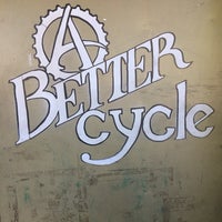 Foto tirada no(a) A Better Cycle por Michael O. em 8/24/2017