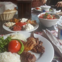 Photo taken at Baba Çınar Restaurant by 🌼Yeliz . on 8/28/2018