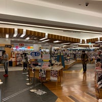 Photo taken at Books Kinokuniya by Gutty on 2/20/2019