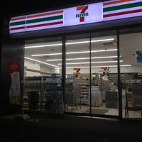 Photo taken at 7-Eleven by Gutty on 9/24/2018