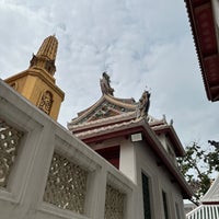 Photo taken at Wat Bowon Niwet by Nara G. on 12/24/2023