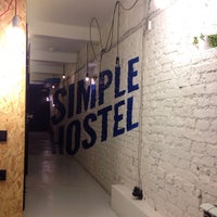 Foto tirada no(a) Simple Hostel por Анна С. em 3/2/2014