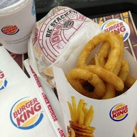 Photo taken at Burger King by Leandro J. on 1/13/2013