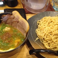 Photo taken at 麺処 草庵 本店 by kamadadesu on 11/30/2013