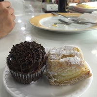 Photo taken at Veredas Pães e Gourmet by David B. on 11/30/2015