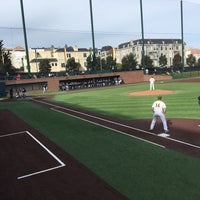 Photo taken at USF - Benedetti Baseball Diamond / Ulrich Field by Shawn C. on 3/9/2018