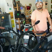 Photo taken at Electric Avenue Scooters by Bert M. on 3/27/2016