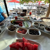 Photo taken at Mavi Deniz Otel by Burçin M. on 9/23/2023