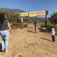 Foto diambil di Los Rios Rancho oleh Dianna N. pada 10/11/2020