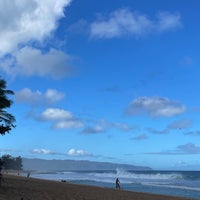 Photo taken at Banzai Pipeline by Dianna N. on 12/4/2023