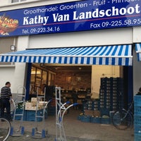 รูปภาพถ่ายที่ Kathy Van Landschoot โดย Dirk D. เมื่อ 9/26/2012