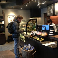 Photo taken at Starbucks by Frosiko on 4/24/2013